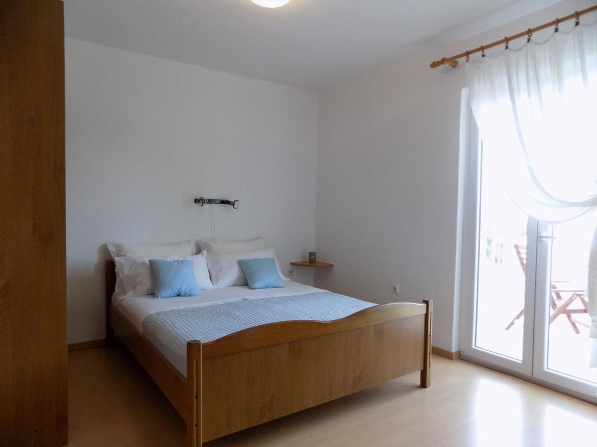 Margareta Apartment Sveti Ivan Dobrinjski Bagian luar foto