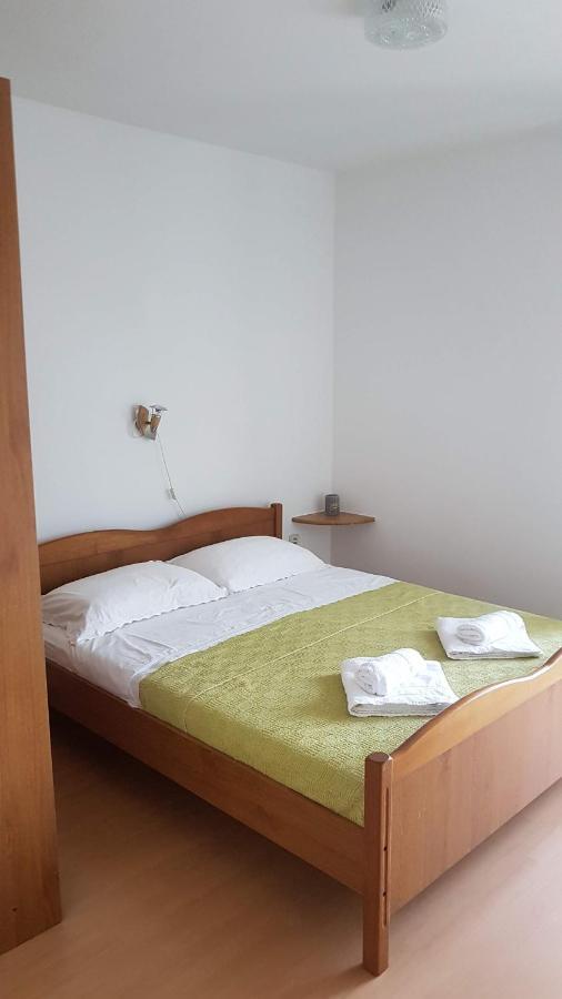 Margareta Apartment Sveti Ivan Dobrinjski Bagian luar foto